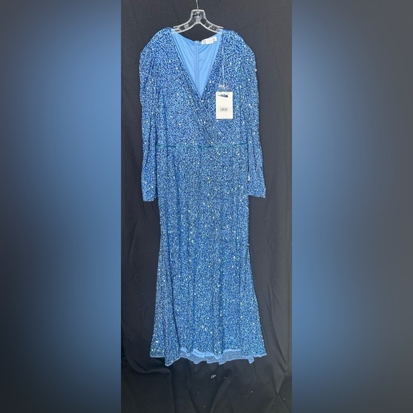 Mac Duggal 5510 NWT PUFF SHOULDER SEQUINED SURPLICE GOWN - Picture 4 of 7